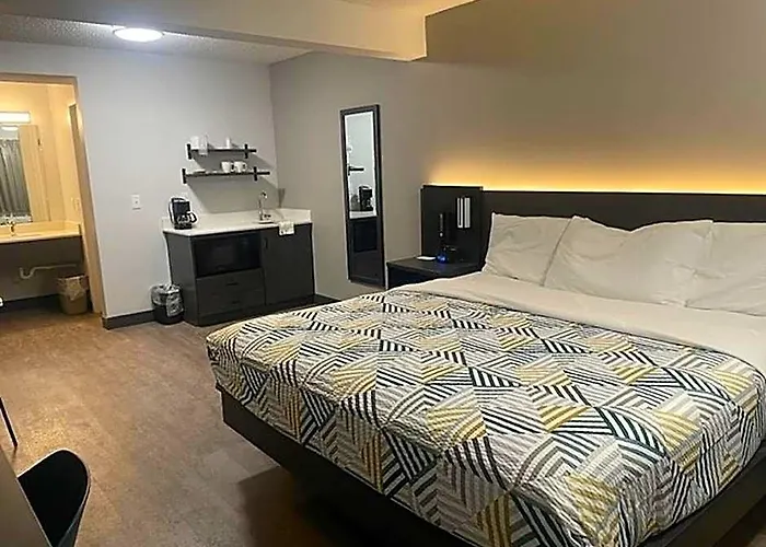 Hotel Econo 2*
